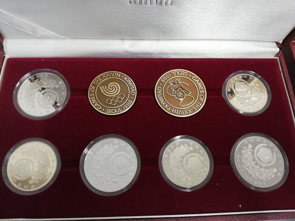 0503B245　世界のコイン　記念硬貨　おまとめ　韓国　ソウル　オリンピック　1988年　_画像7
