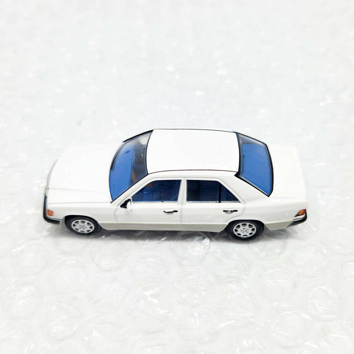 トミカリミテッドビンテージネオLV-N79aメルセデスベンツ190E2.3 トミカリミテッドビンテージネオLV-N79aメルセデスベンツ190E2.3
