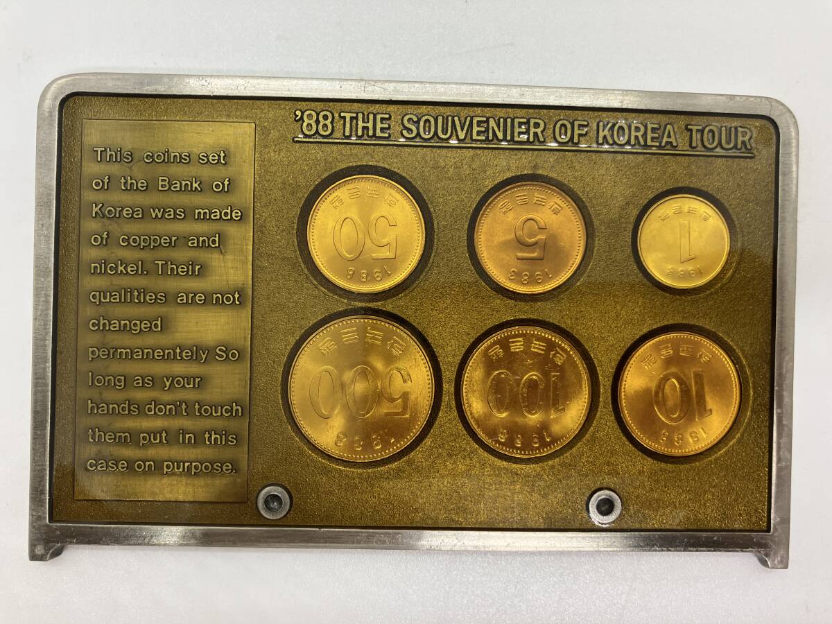 【5793】韓国 COIN SET OF BANK OF KOREA 1985 プルーフ硬貨セット 1988年 ソウルオリンピック 韓国切手 記念硬貨 貨幣セットの画像4