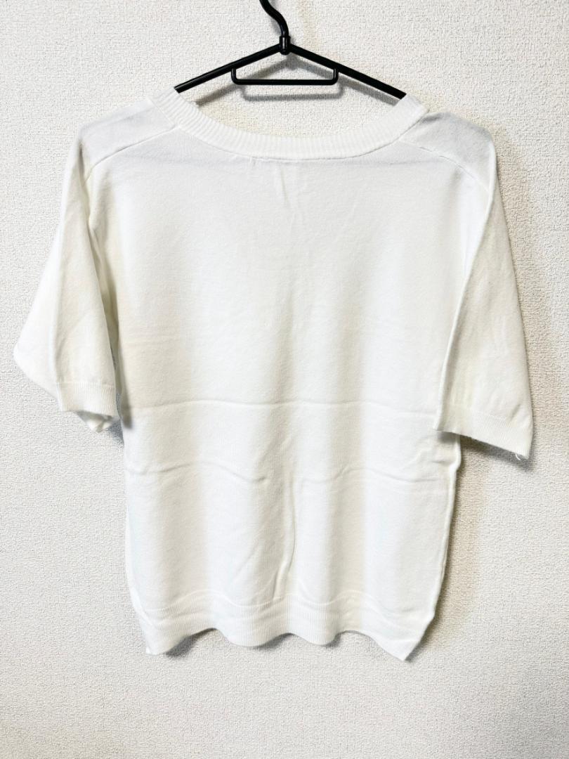 サマーニット　Tシャツ　セーター　ブラウス　五分袖　Vネック　無地　ホワイト