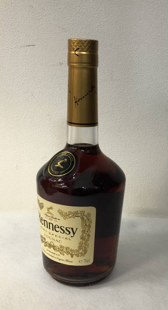 1円～ 未開栓 Hennessy/ヘネシー ベリースペシャル コニャック 700ml 40% 箱付 ブランデーの画像4