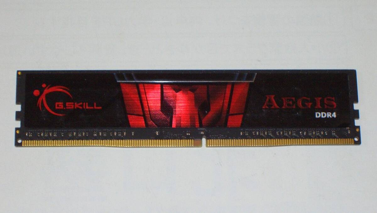 ◆G.SKILL製 PC4-19200（DDR4-2400）対応 288pin 8GB 完動品 即決！★送料120円！_画像3