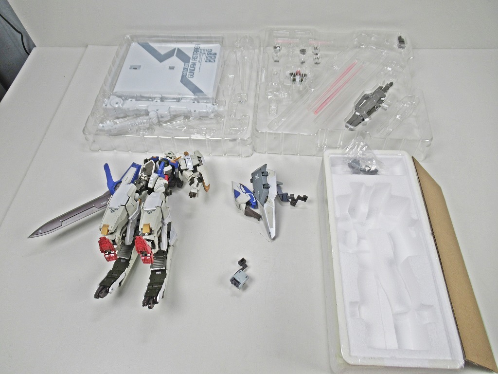 ◆[B96]METAL BUILD ガンダムアストレア+プロトGNハイメガランチャー 機動戦士ガンダム00P 現状品の画像3