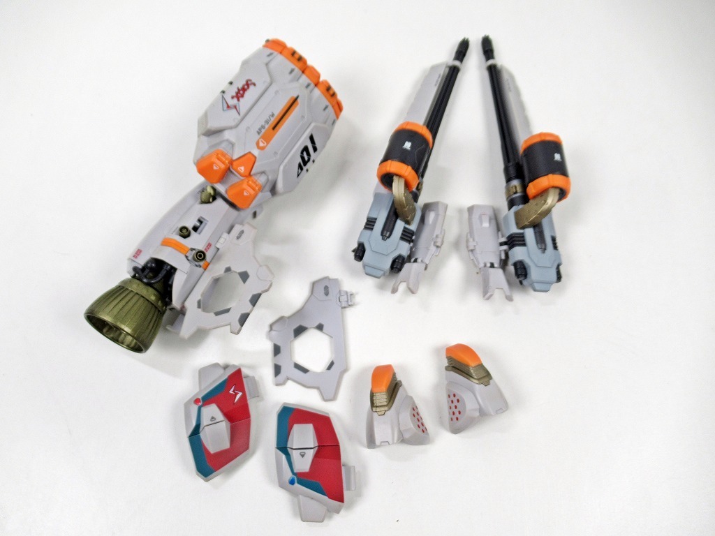 ◆[B121]DX超合金　マクロスΔ　VF-31S　ジークフリード（アラド・メルダース機）　マクロス　現状品_画像3