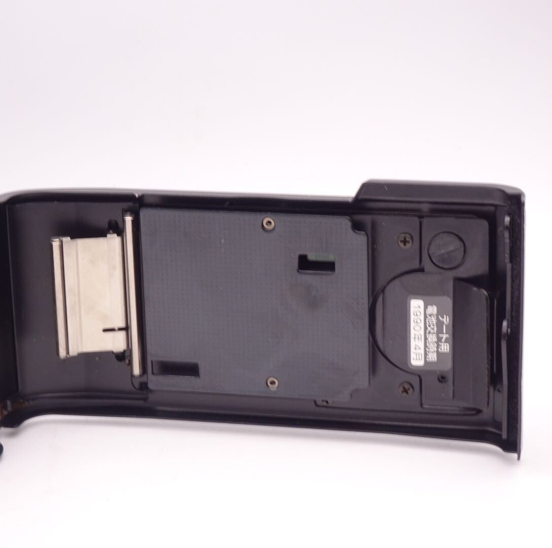 【動作確認済】 OLYMPUS XA3 コンパクトフィルムカメラ ストロボ欠品 オリンパス 新品電池付属_画像10