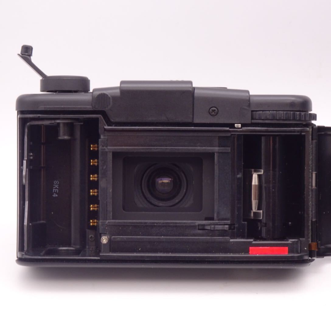 【動作確認済】 OLYMPUS XA3 コンパクトフィルムカメラ ストロボ欠品 オリンパス 新品電池付属_画像9