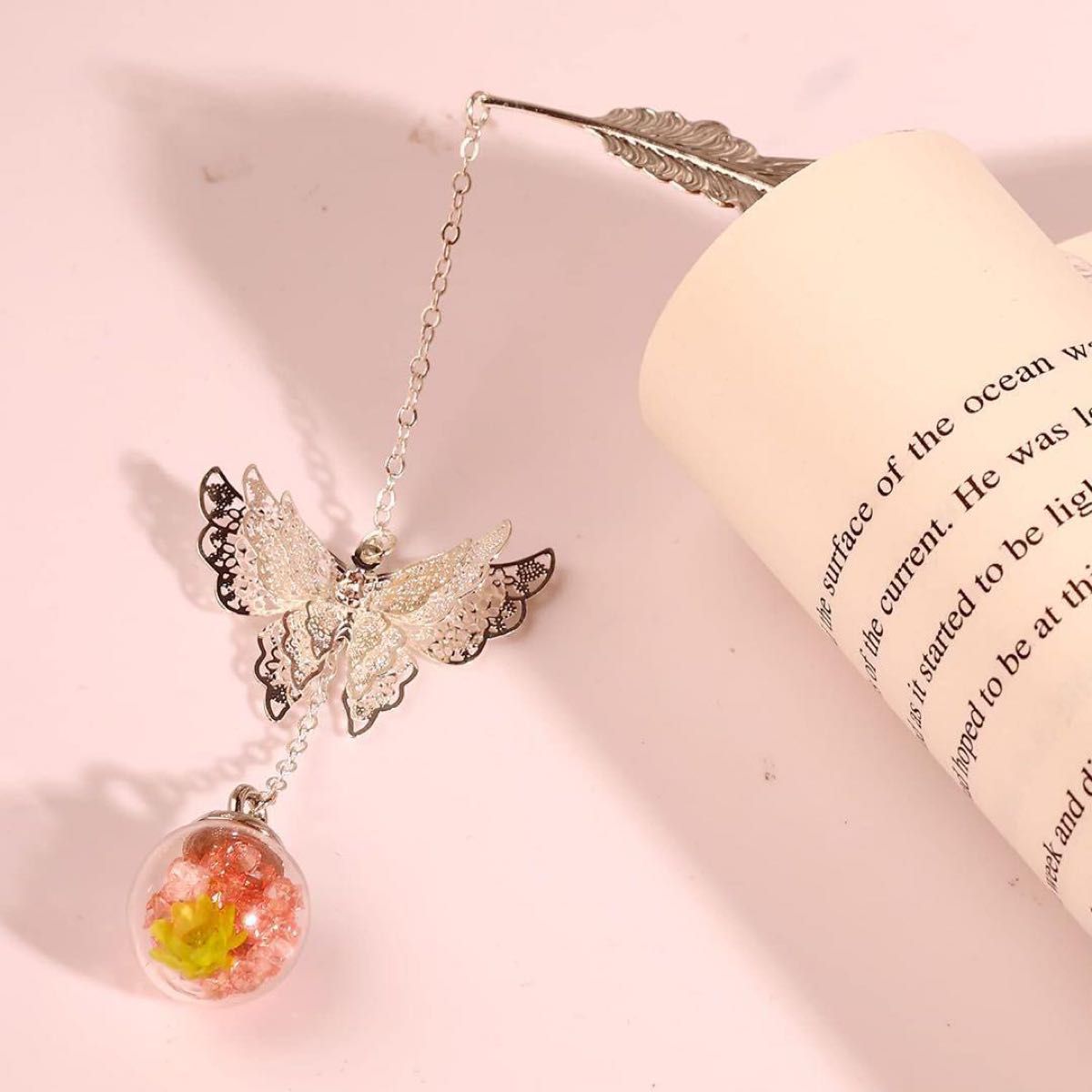 金属の羽のしおり 3 Dの蝶とガラスのビーズ　カスタマイズ　ブックマーク LEAF ハンドメイド 銀