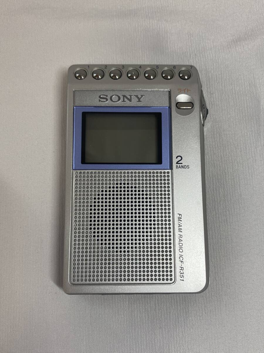 SONY ポケッタブルラジオ ICF-R351　　　　　im5016_画像1