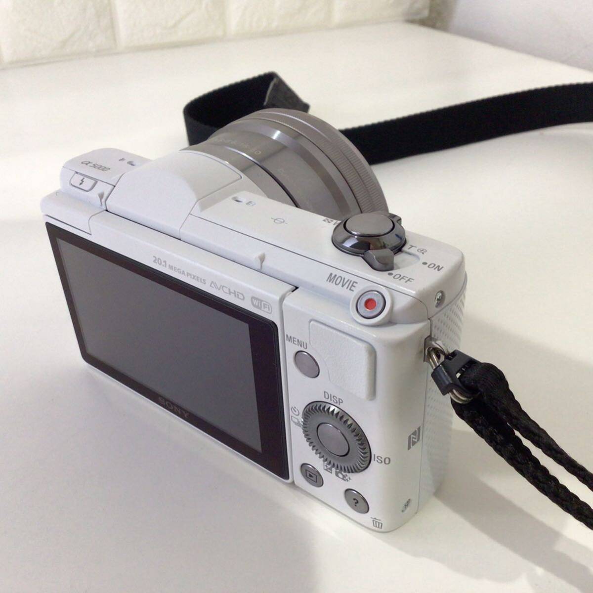 SONY デジタルカメラ α 5000 ILCE-5000 デジタル一眼 ホワイト E PZ 16-50mm F3.5-5.6 OSS SELP1650 ソニー レンズ 動作確認済み ナ19-8_画像3