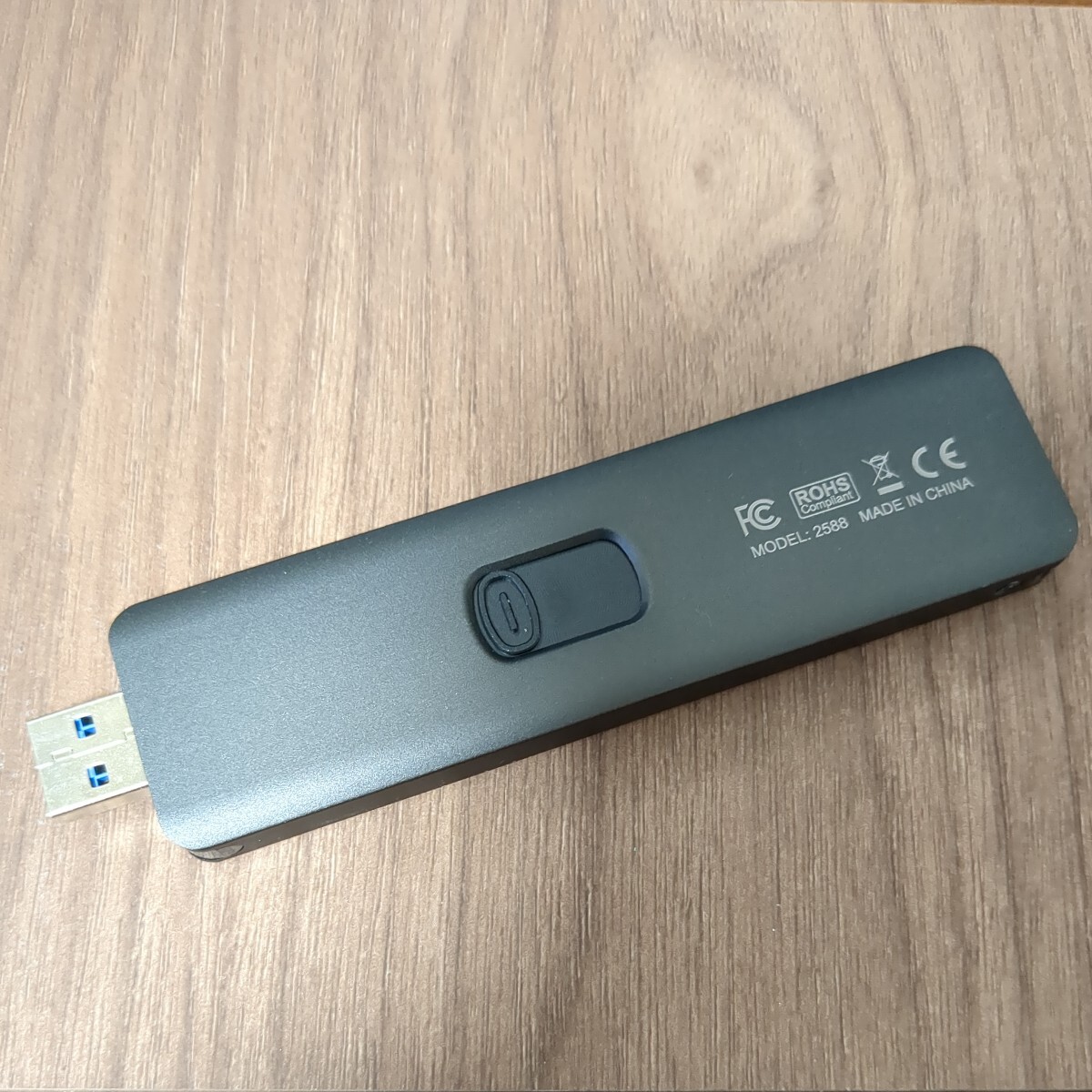 USB接続 SSD 256GBの画像1