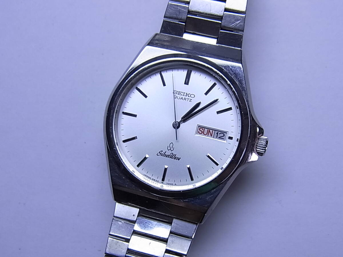 100円～良品 ビンテージ SEIKOセイコー SilverWave メンズ クォーツウォッチ 腕時計_画像1