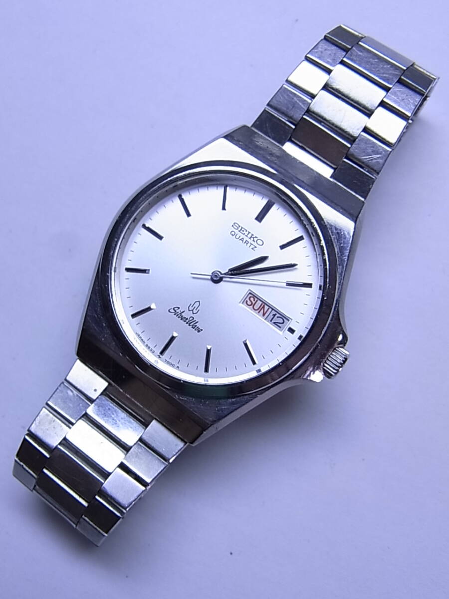 100円～良品 ビンテージ SEIKOセイコー SilverWave メンズ クォーツウォッチ 腕時計_画像2