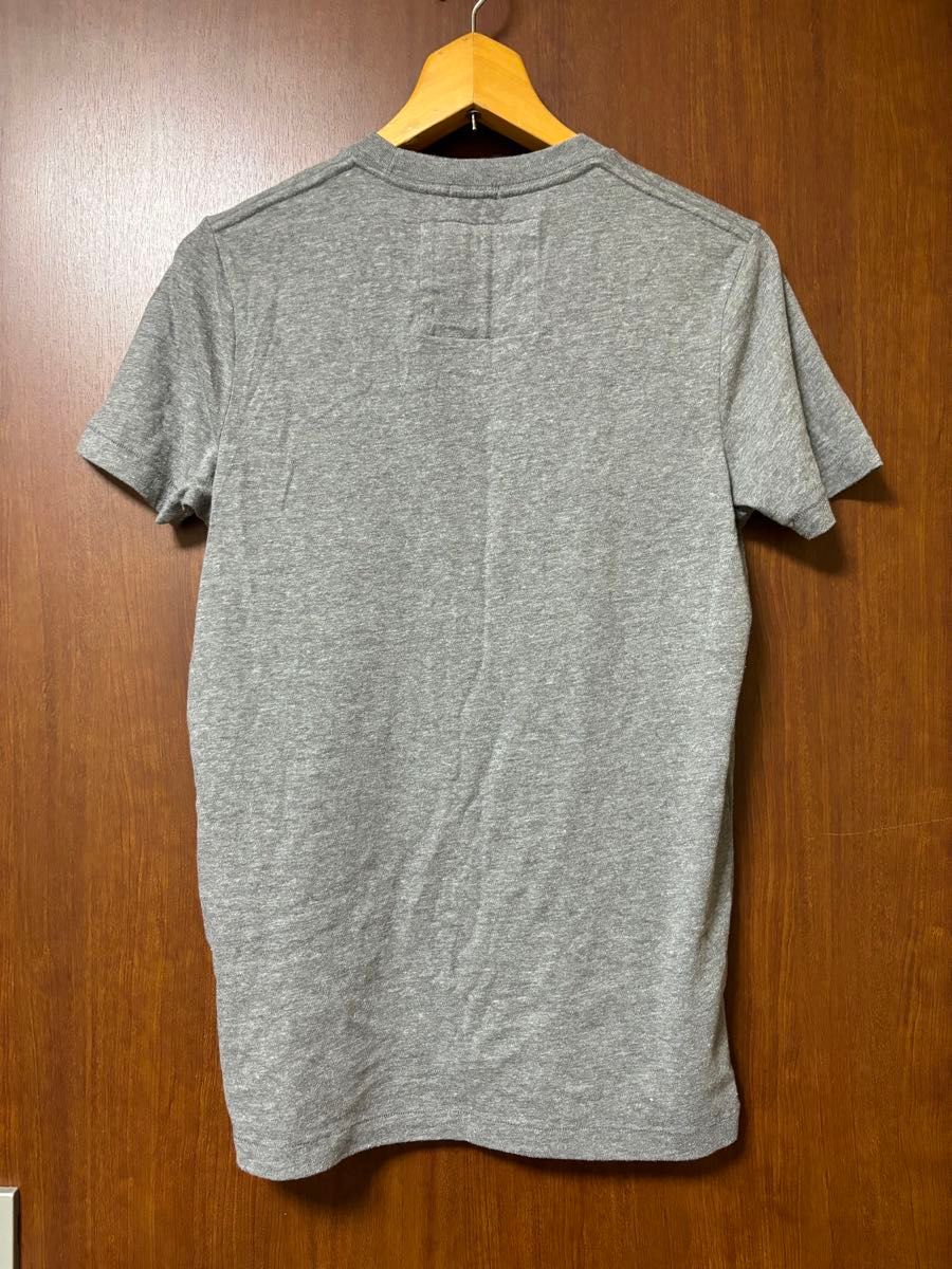 美品 Tシャツ 半袖 トップス アバクロ シンプルデザイン