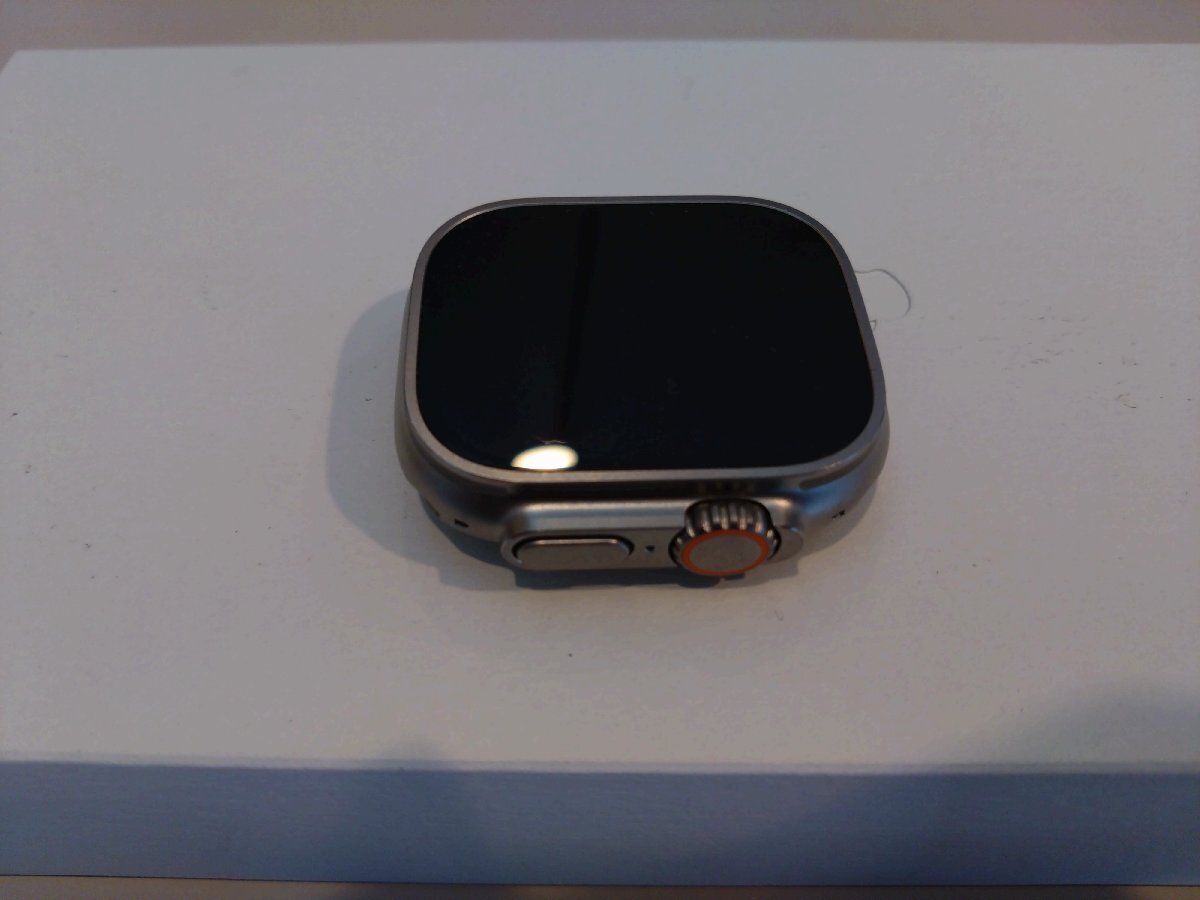 *Apple Watch ULTRA GPS+Cellular модель 49mm MNHF3J/A очень красивый товар *