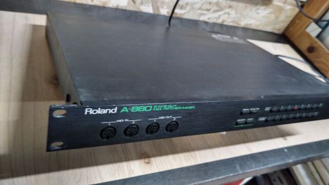 * Roland A-880 *