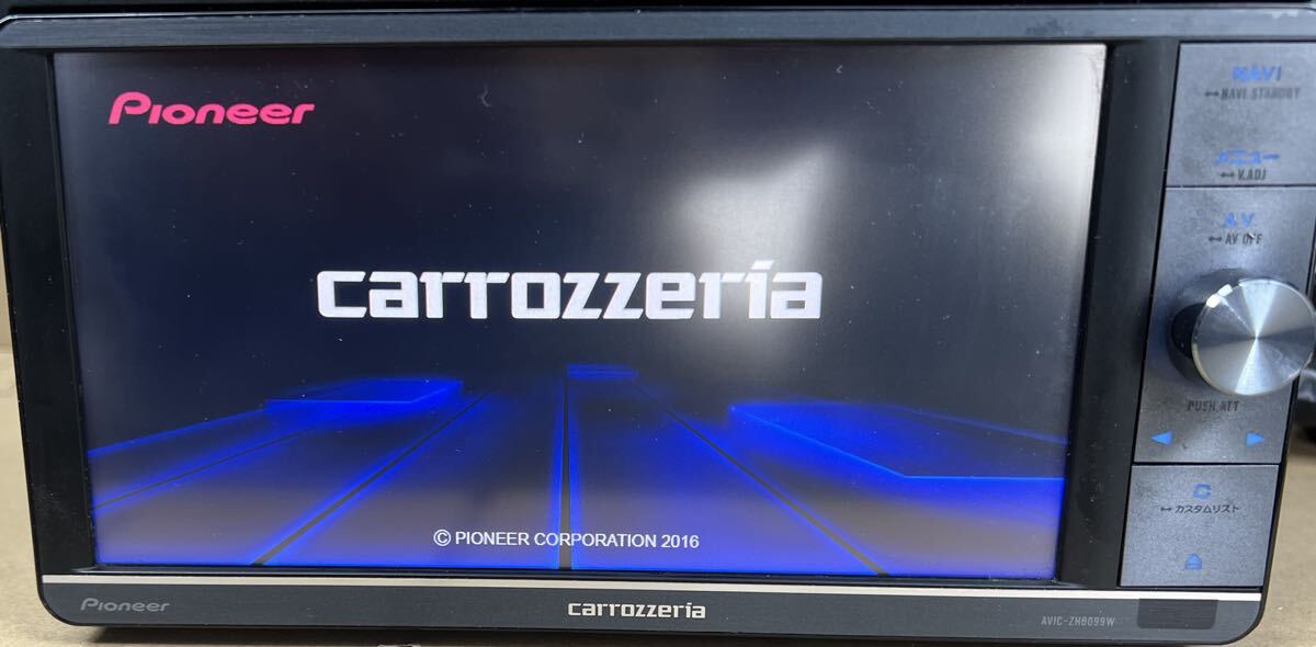 良品 carrozzeria カロッツェリア HDD サイバー ナビ AVIC-ZH0099W 2016年 DVD CD フルセグ SD AUX USB HDMI Bluetooth _画像1