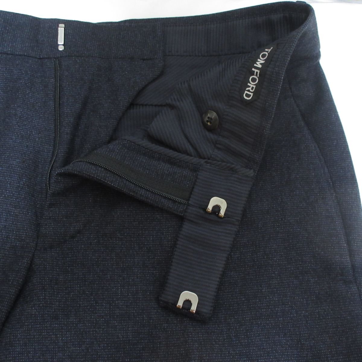  beautiful goods TOM FORD Tom Ford cashmere Blend center Press slacks pants size 46 navy 