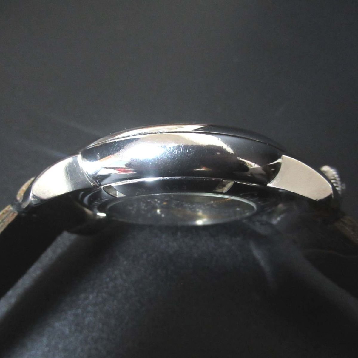  beautiful goods GaGa MILANO GaGa Milano mana-re48 hand winding type men's watch wristwatch N.8424 white face × gray leather belt 