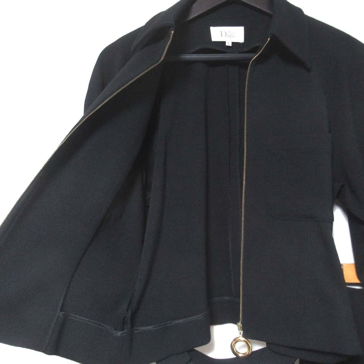美品 Miss Dior ディオール ヴィンテージ ジップアップ ジャケット+ひざ上丈 スカート スーツ セットアップ L ブラック×ゴールド金具_画像4