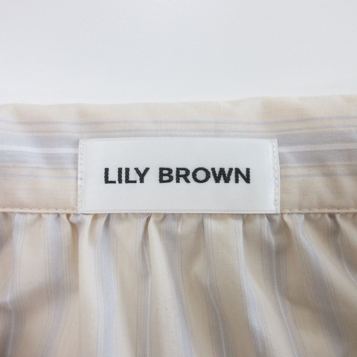 新品同様 22SS LILY BROWN リリーブラウン 先染めストライプボリュームワンピ コルセット風 ロング丈 シャツワンピース 0 ベージュ ◆_画像3