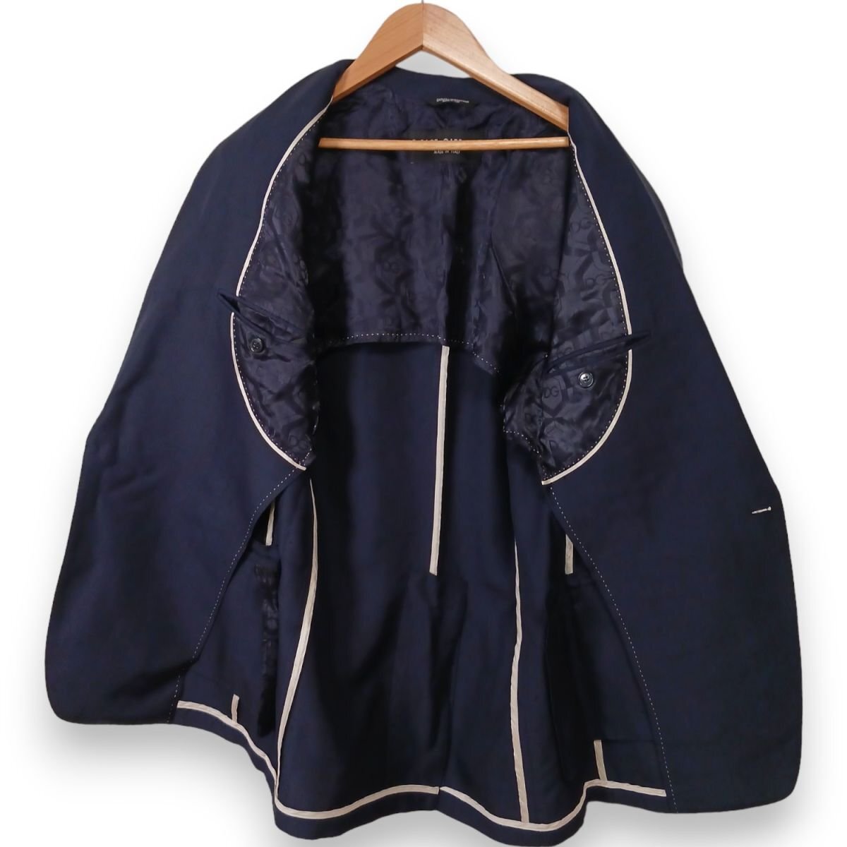 美品 DOLCE&GABBANA ドルチェ&ガッバーナ GOLD シルク100 美品 DOLCE&GABBANA ドルチェ&ガッバーナ GOLD シルク100