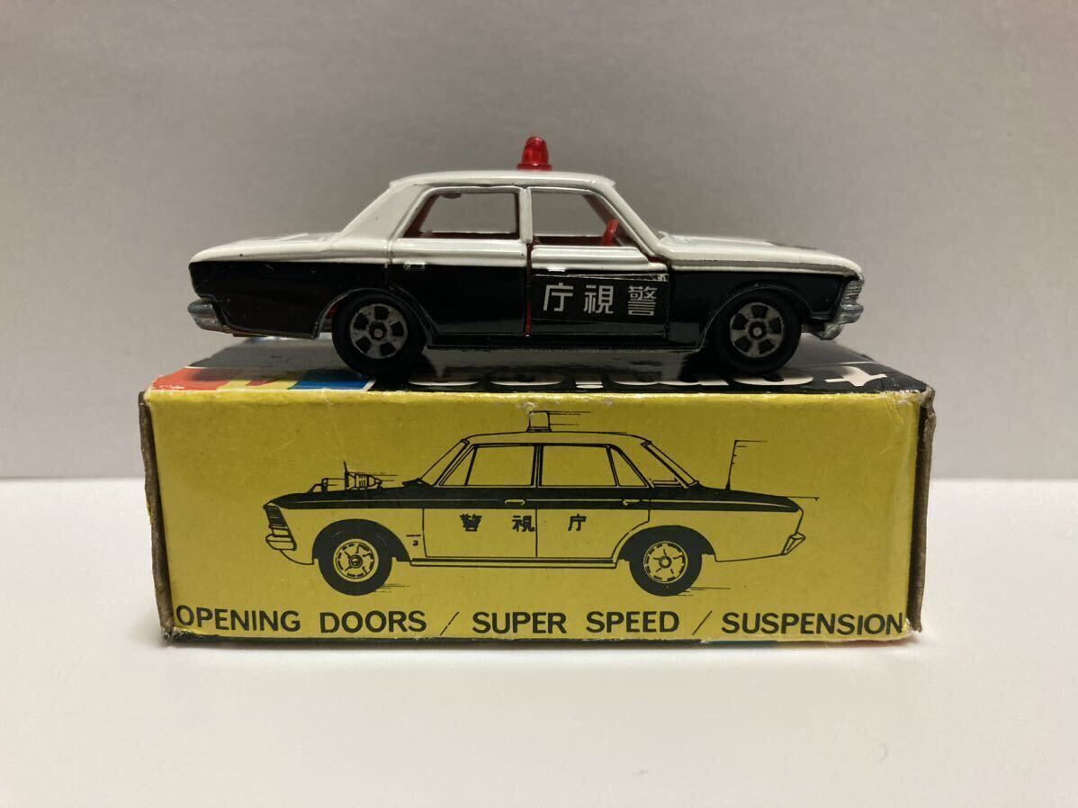  Tomica сделано в Японии чёрный коробка Crown патрульная машина 1A колесо красный цвет лампа B модель цвет указание с коробкой 