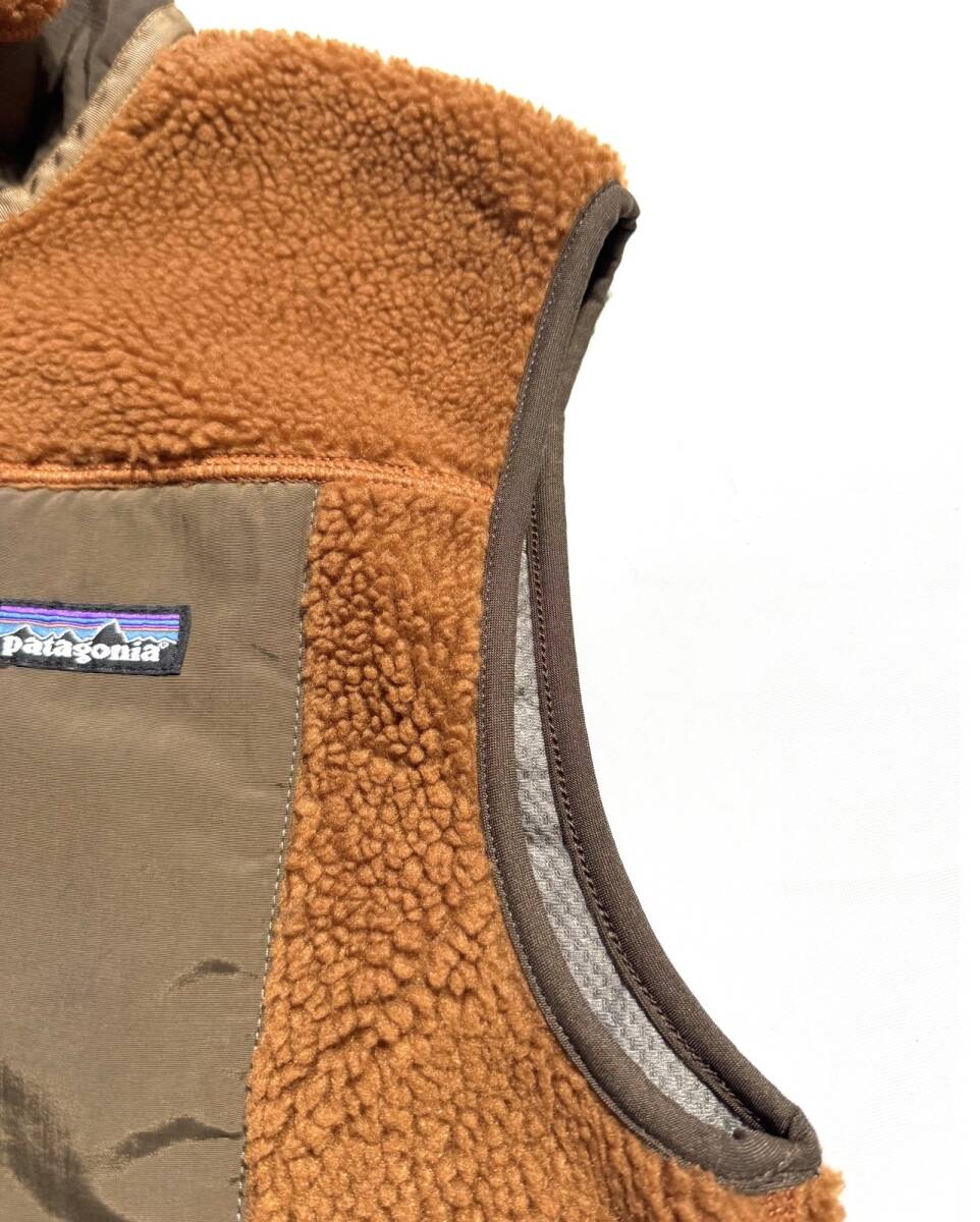 美品【名作】Patagonia パタゴニア レトロX フリースベスト M メンズ ブラウン×カーキ【人気カラー】保温性抜群 ボア ジップの画像7