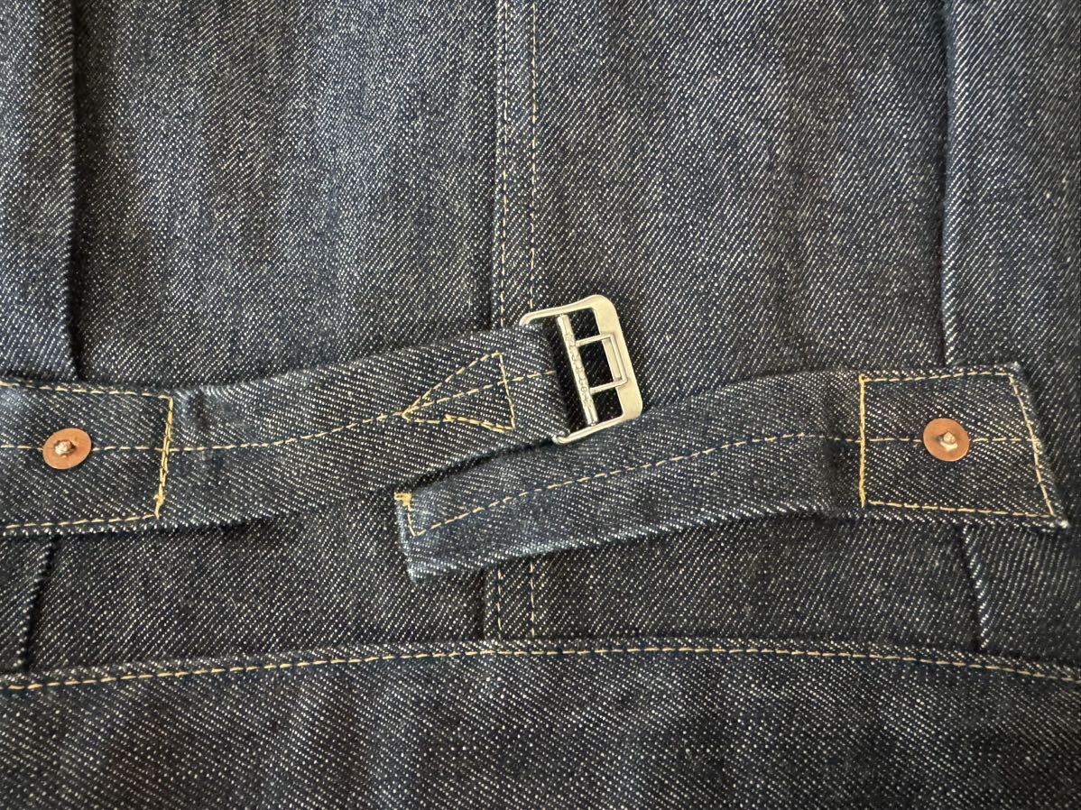 Bibian 比比昂- 限定506着大戦S506XXE T-BACK LEVIS 限定本 Bibian 比比昂- 限定506着大戦S506XXE T-BACK LEVIS 限定本