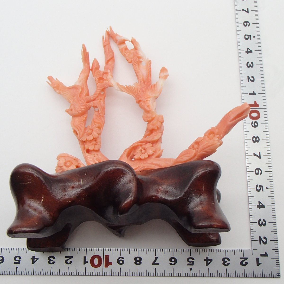 * peach ... tree ornament branch approximately 136g /.. coral coral *SF
