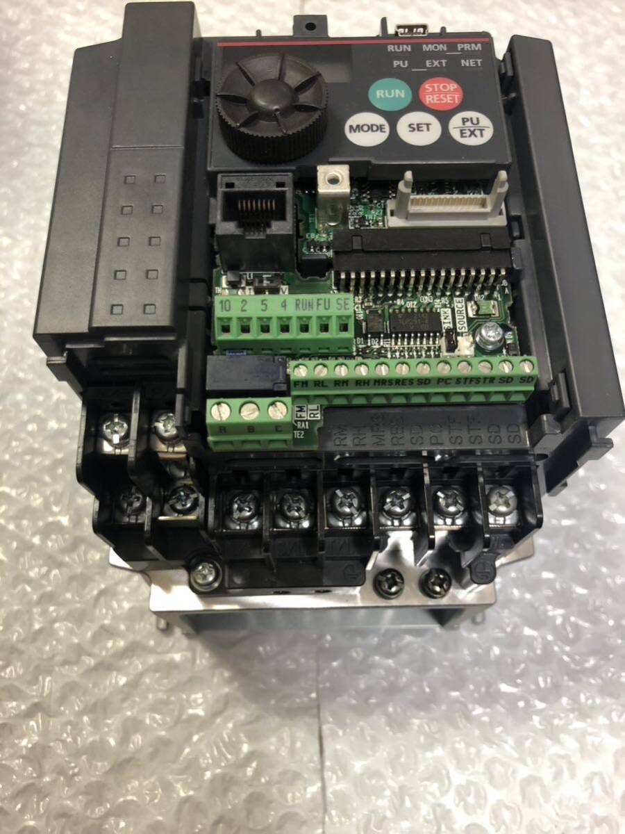 2022年製三菱電機インバーター FR-E720-2 2K動作保証 [イン 2022年製三菱電機インバーター FR-E720-2 2K動作保証 [イン