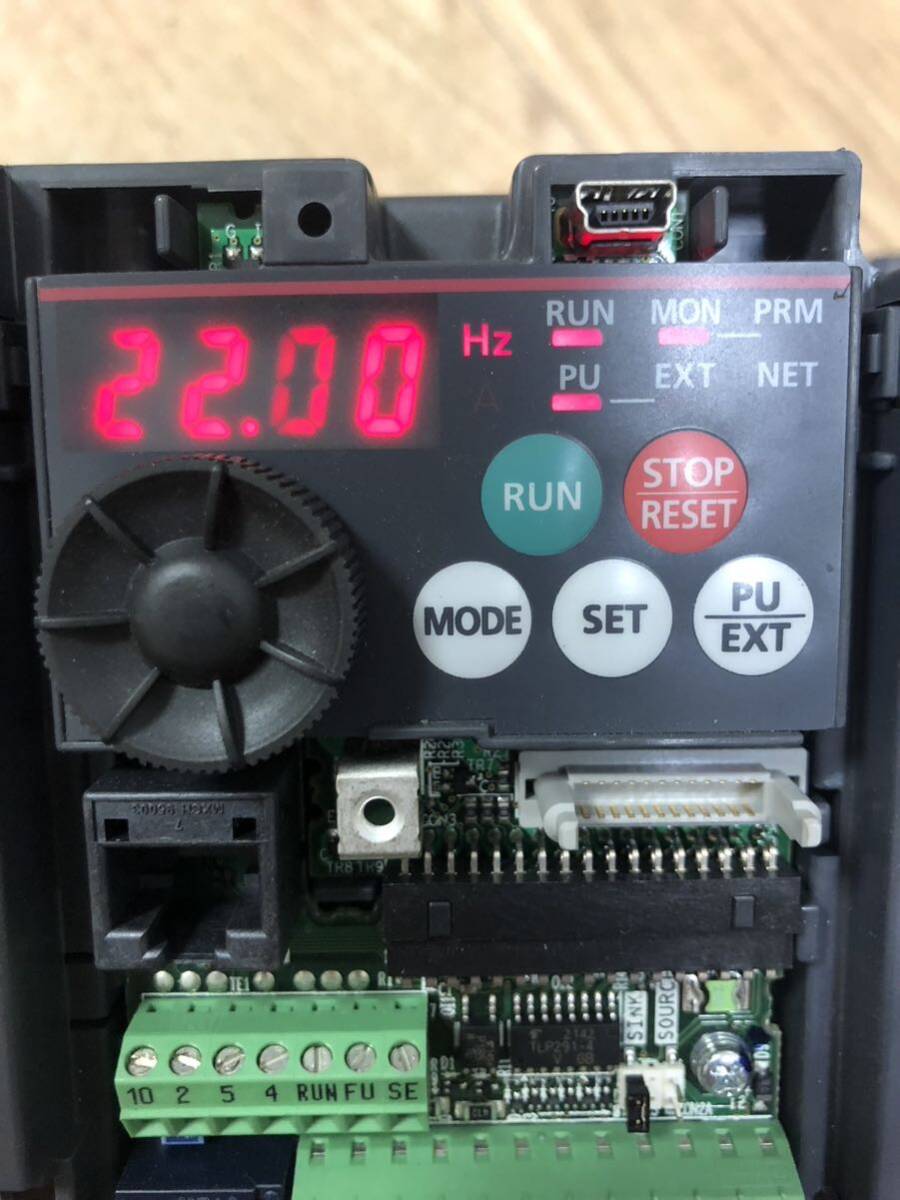 2022年製三菱電機インバーター FR-E720-2 2K動作保証 [イン 2022年製三菱電機インバーター FR-E720-2 2K動作保証 [イン