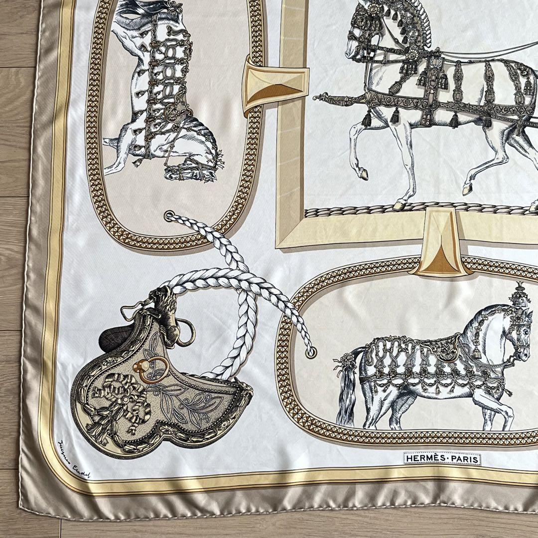 エルメス HERMES カレ90 シルク TRES GRAND APPARAT 盛装の馬
