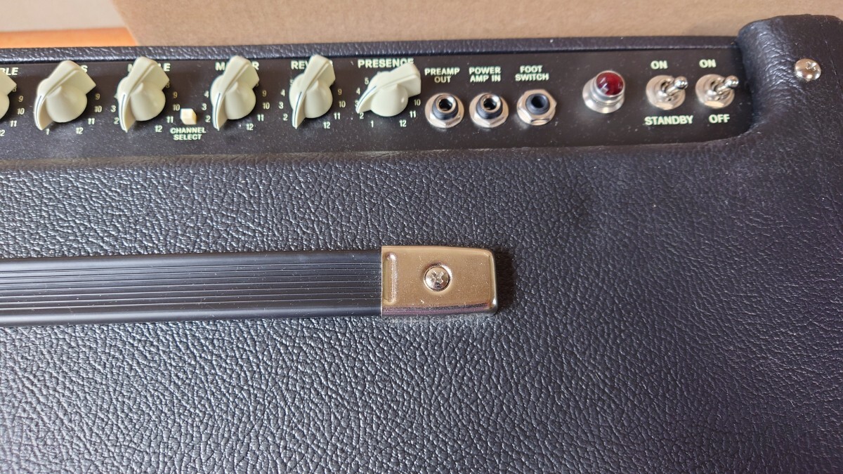 FENDER Hot Rod Deluxe IV　100V 美品_画像4