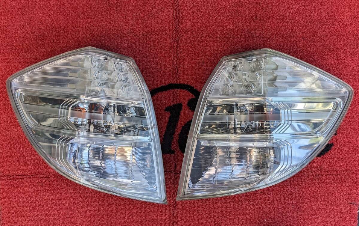* Fit HV GP1 original LED tail lamp tail light left right set STANLEY P9883 used present condition 