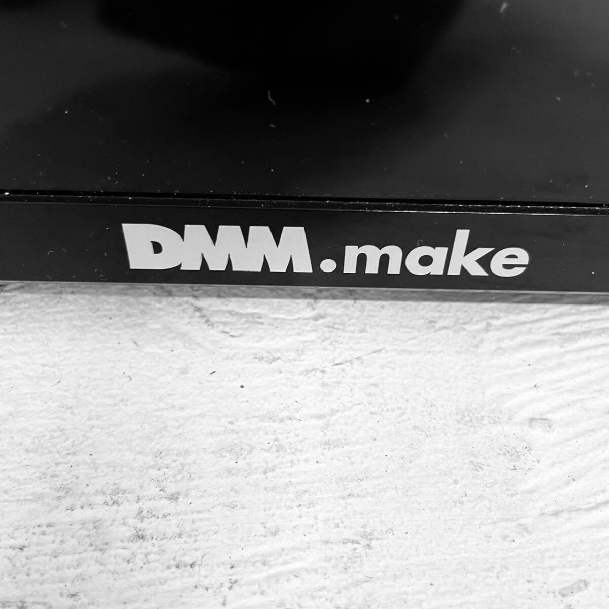DMM.make 4K対応 スピーカー内蔵 43型液晶モニター 壁掛け用 DKS-4K43D UHDパネル搭載ディスプレイ 2018年製 中古家電_画像4