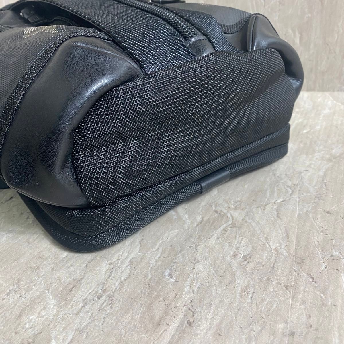 TUMI トゥミ サラトガ スリング カモフラージュ 222393SCP2 ボディバッグ ワンショルダーバッグ| TUMI トゥミ サラトガ スリング カモフラージュ 222393SCP2 ボディバッグ ワンショルダーバッグ|