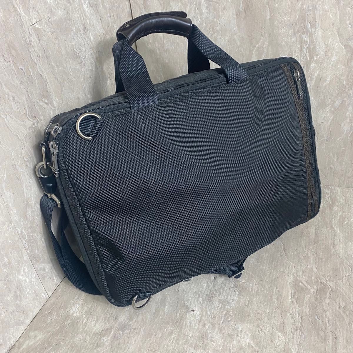 極美品 超希少 TUMI 3way ALPHA BRAVO GRAYSON 2223398HKO 極美品 超希少 TUMI 3way ALPHA BRAVO GRAYSON 2223398HKO