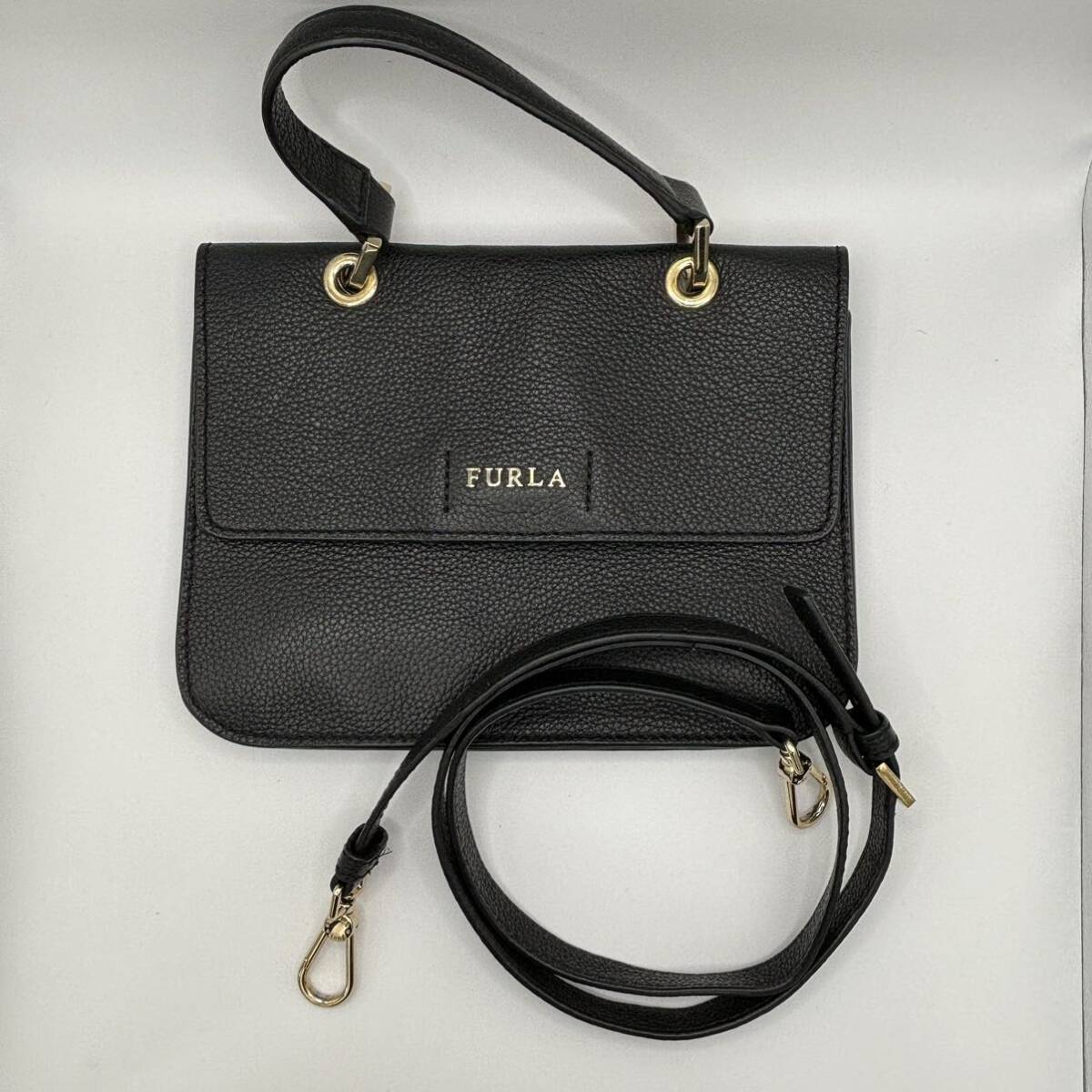 FURLA フルラ　極美品　ミニショルダーバッグ　ハンドバッグ　2way レザー _画像1