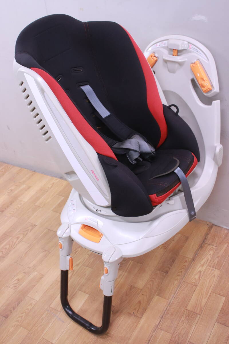  Aprica child seat ECE-R44/04 Aprica correspondence 18kg used present condition goods use impression equipped #(F9377)