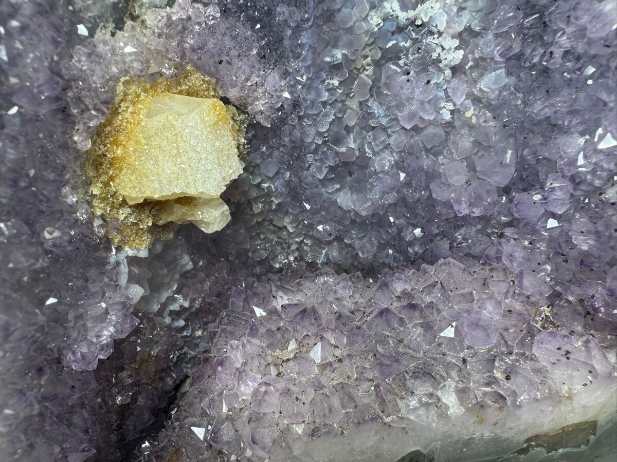 AS726 アメジストドーム　パワーストーン　天然石　鑑賞石　紫水晶　H36cm 重11kg_画像9