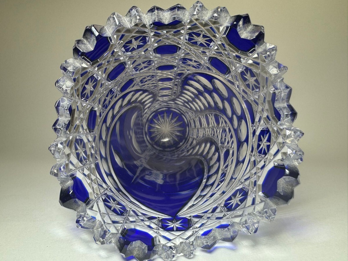 AS738 Meissen マイセンクリスタル フクロウ図 カットガラス グラヴィールカット 大型フラワーベース 花瓶 H30cmの画像5