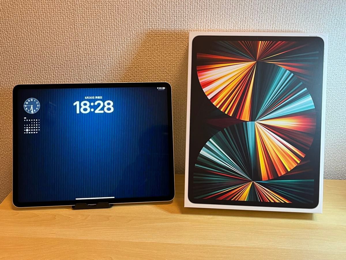 美品】iPad Pro 12.9インチ 第5世代 SIMフリー M1チップ(iPad 美品】iPad Pro 12.9インチ 第5世代 SIMフリー M1チップ(iPad