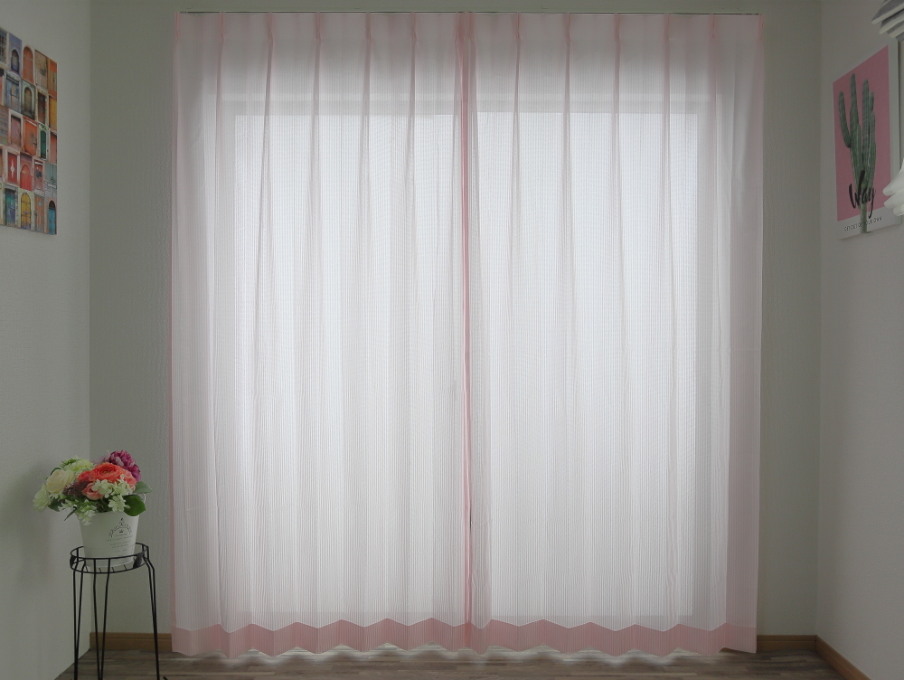 お買い得　外から見えにくい遮像レースカーテン　幅150㎝　丈176cm（2枚組）　soleiyu（ピンク）_画像1