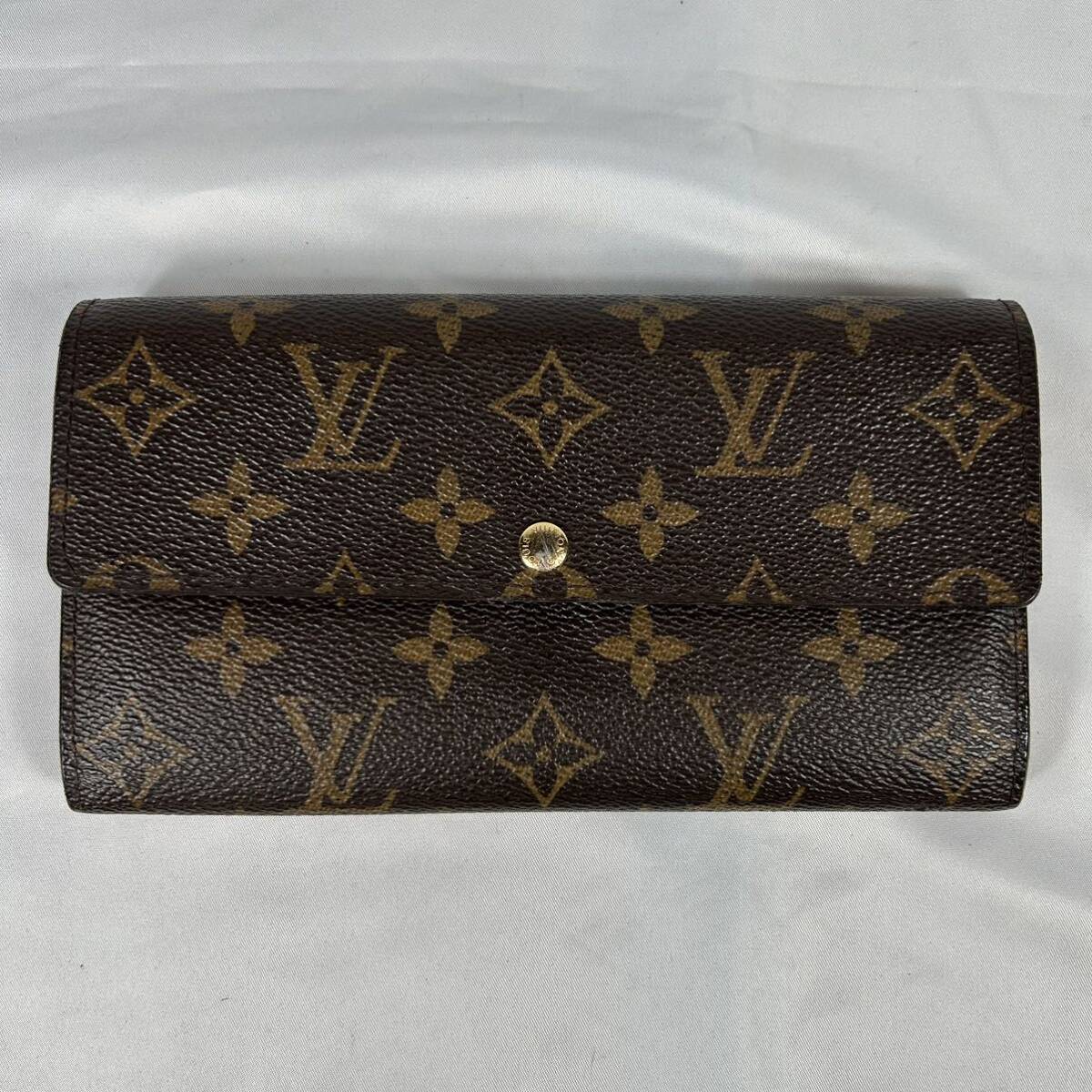 LOUIS VUITTON ルイヴィトン　ポルトフォイユサラ　長財布 フラップ モノグラム　PVC ブラウン　折り財布　ホック　_画像1