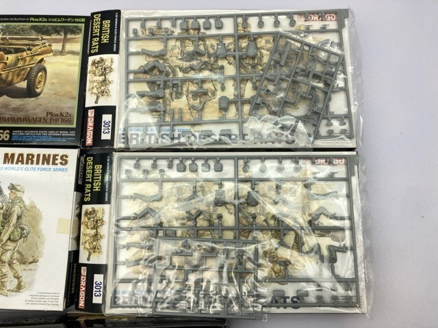  Dragon 1/35 yellowtail tissue desert rats 3013 etc. plastic model together * together transactions * including in a package un- possible [43-1800]