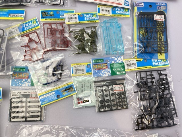 30MM Cara model parts plastic model together * together transactions * including in a package un- possible [43-1806]