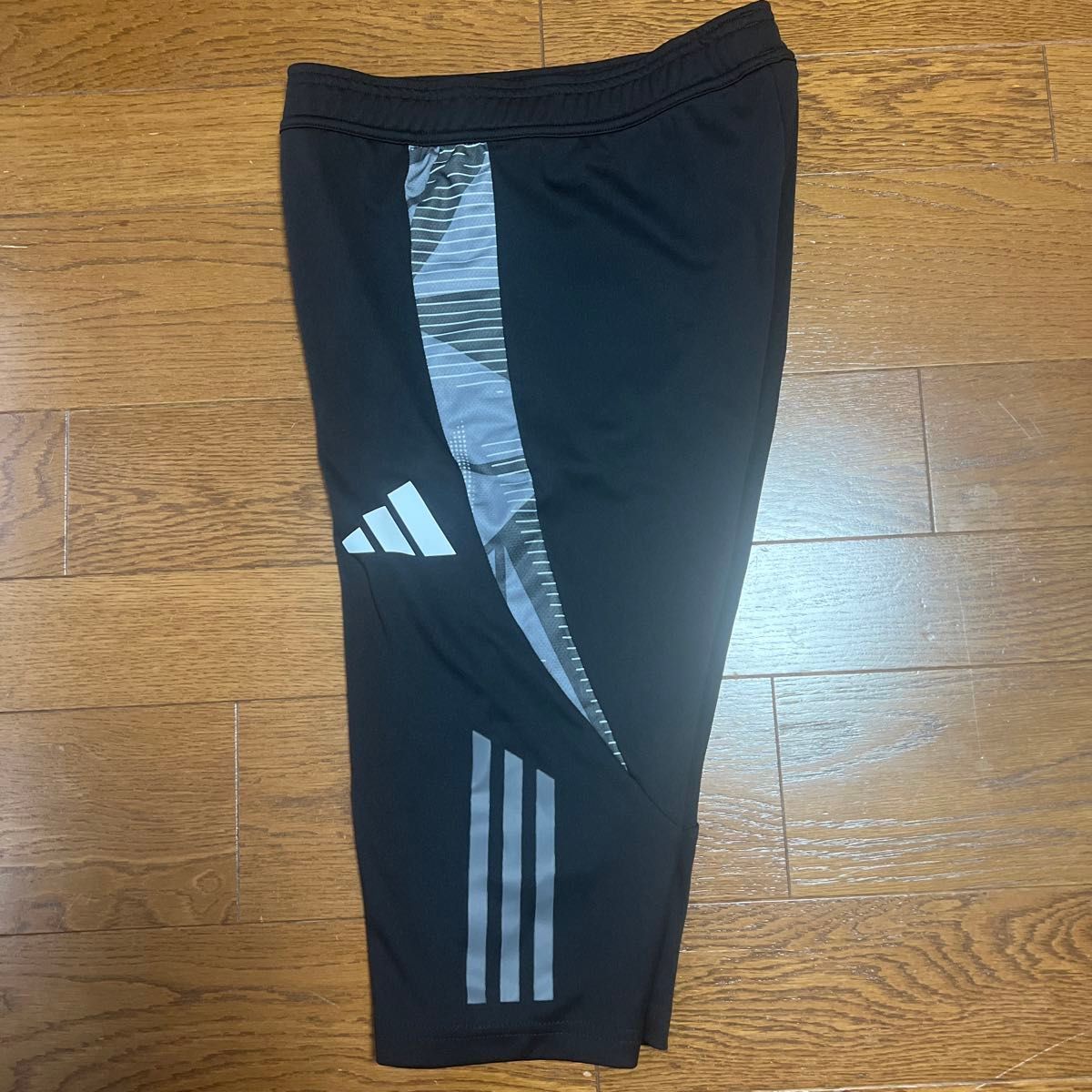 新品　アディダス　TIRO24 コンペティション　トレーニング1／2 ハーフパンツ　adidas2024SS KNS59 