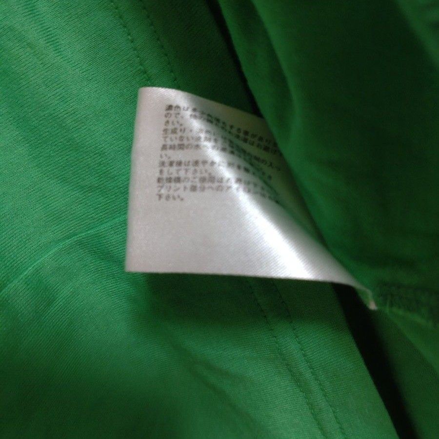 未着用 ユニクロ モックネック ハイネック カットソー Tシャツ 緑 グリーン サイズS 長袖 長袖Tシャツ
