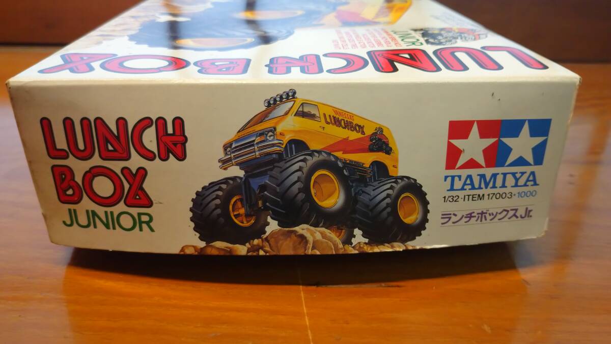 *30 год и больше перед тем покупка подлинная вещь *TAMIYA Tamiya * wild Mini 4WD серии No.3 ланч box Jr. Junk *