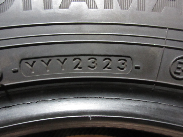 中古タイヤ　205/60R16　ヨコハマ　ADVAN ｄB V552　7.5分山　2023年式　2本セット_画像7